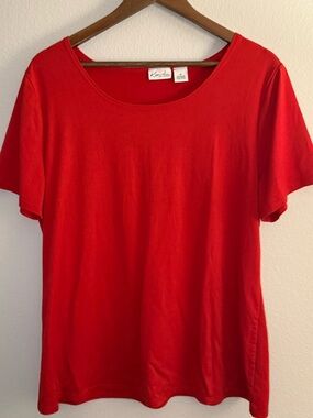 Kim Rogers Women's Red Scoop Neck Short Sleeve Tee